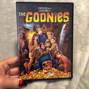 The Goonies (DVD, Widescreen) Family Adventure Classic Treasure Hunt‎ Movie PG